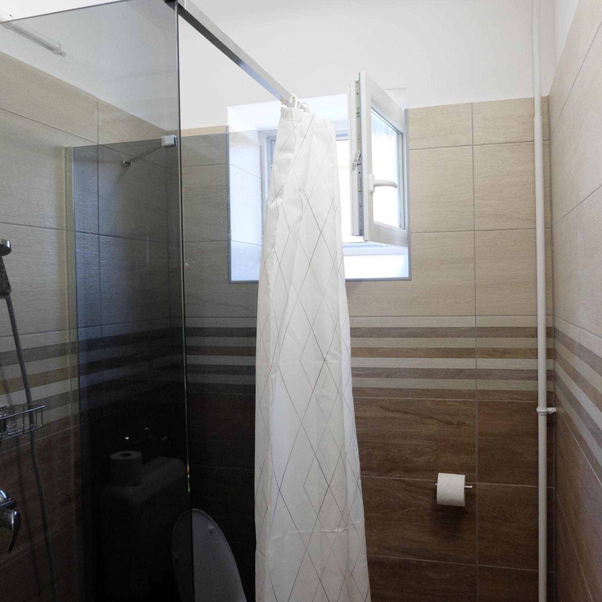 Petoefi Vendeghaz Hotel Eger Buitenkant foto