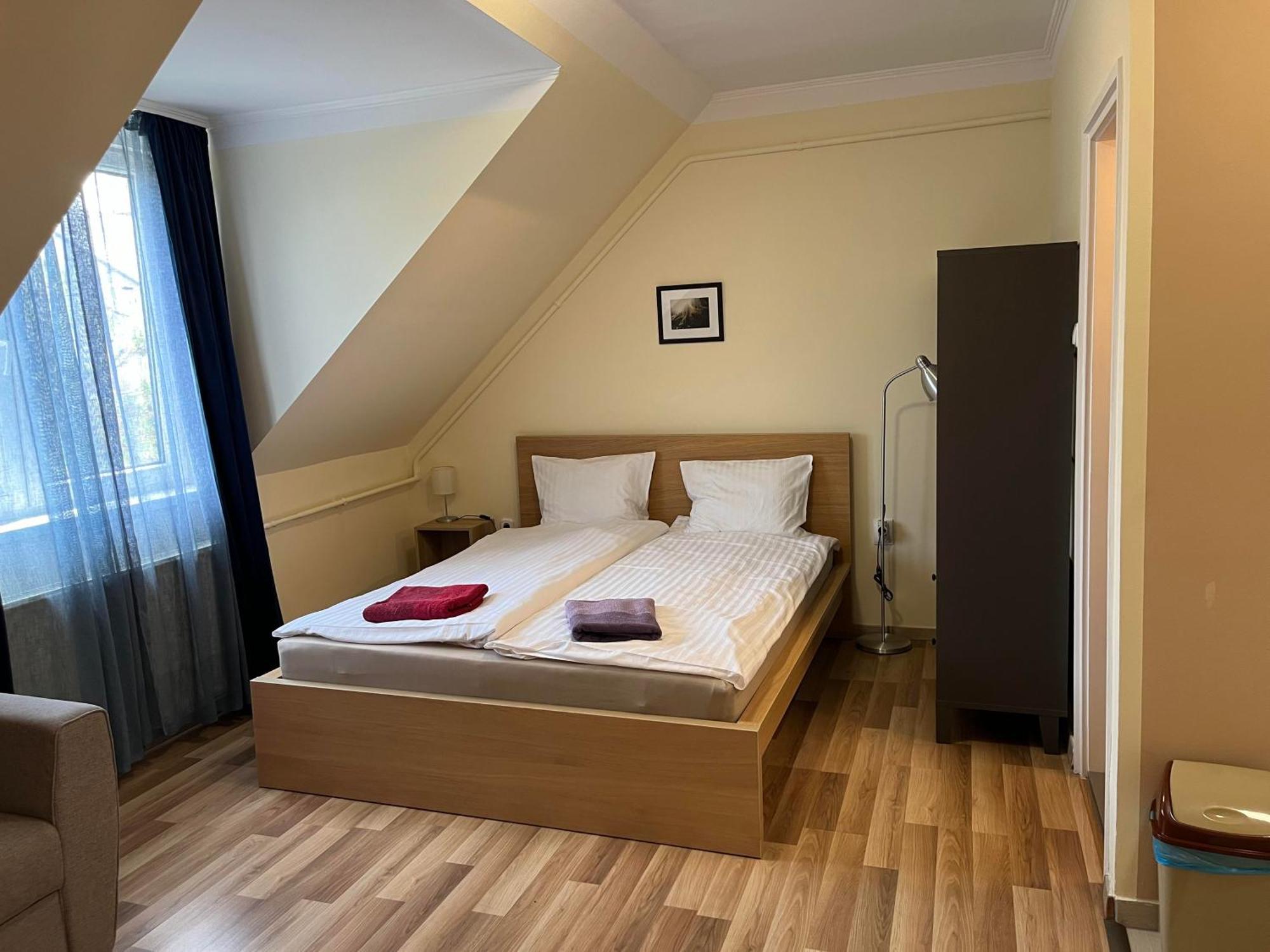 Petoefi Vendeghaz Hotel Eger Buitenkant foto